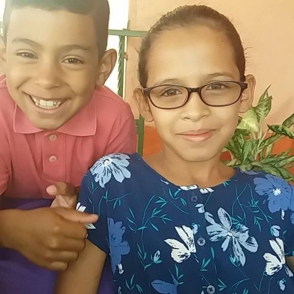 Meet your Posher, Yeni - Picture 1 of 1